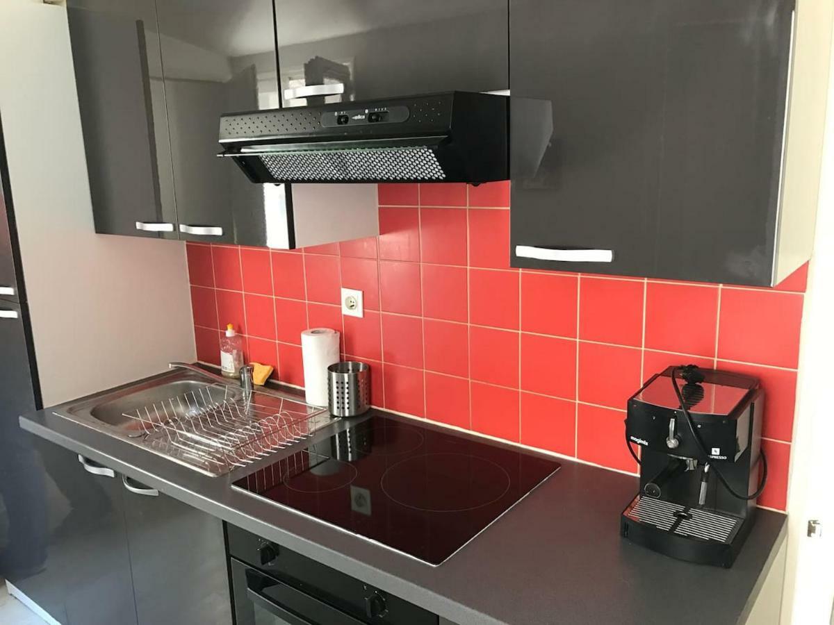 Appart Calme & Moderne Au Coeur De La Ville + Wifi La Rochelle  Luaran gambar