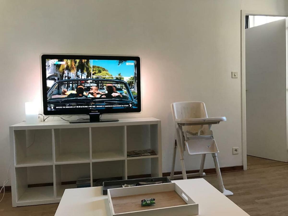Appart Calme & Moderne Au Coeur De La Ville + Wifi La Rochelle  Luaran gambar